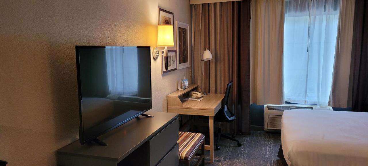 Country Inn & Suites By Radisson, Canton, Ga Экстерьер фото