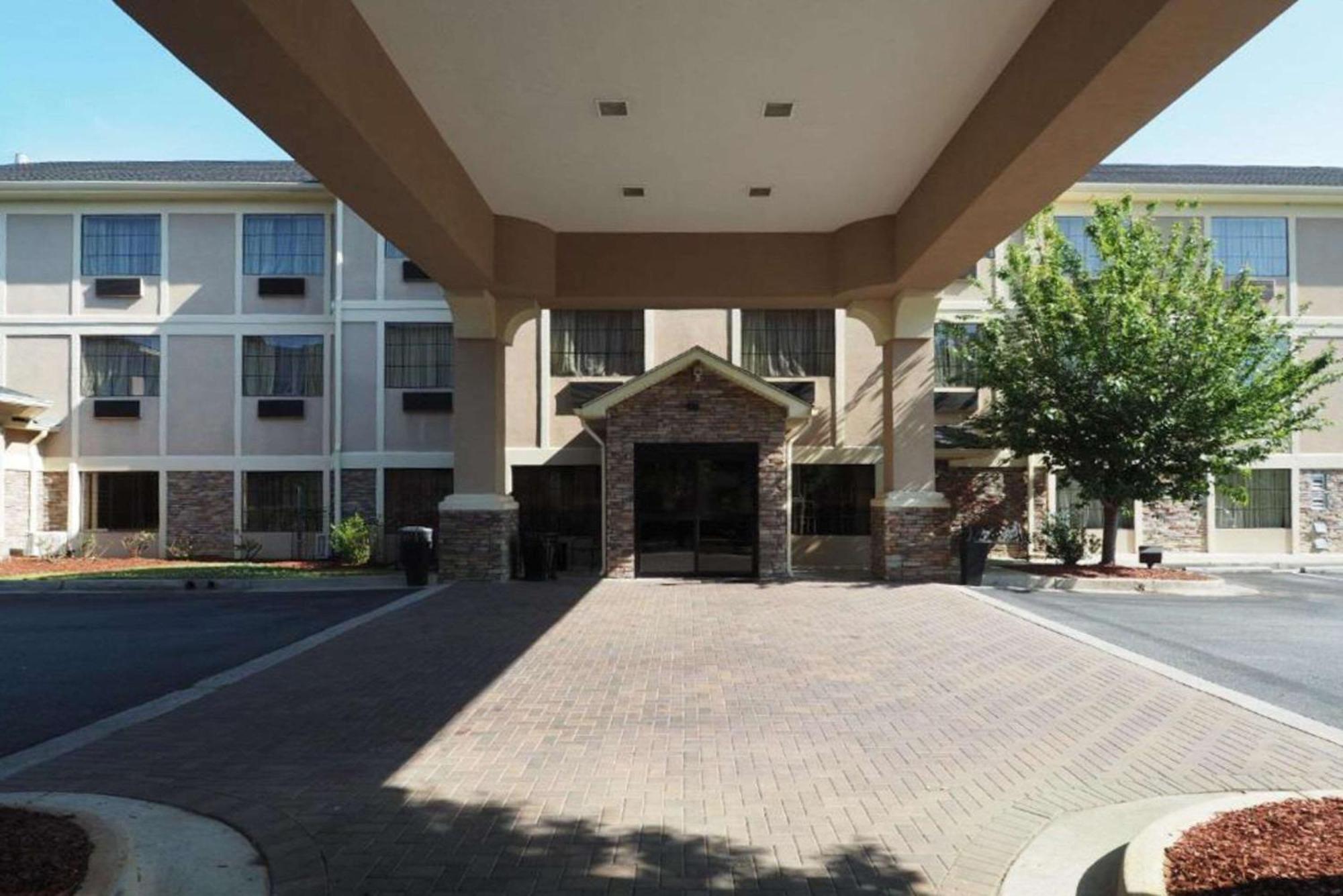 Country Inn & Suites By Radisson, Canton, Ga Экстерьер фото